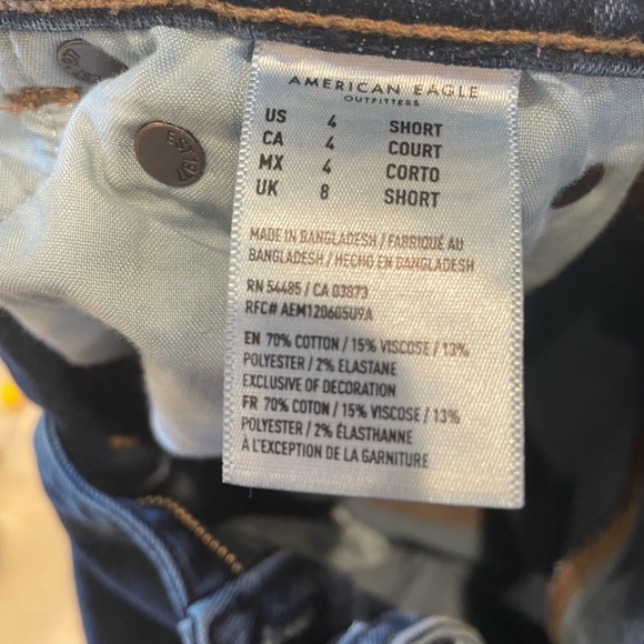 AE bootcut double button jeans - Picture 3 of 3